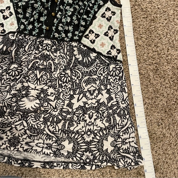 Anthropologie Akemi + Kin Printed Tank Top - Picture 6 of 8